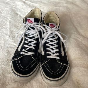 Vans off the wall high top shoes size 8